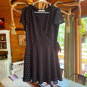 Abercrombie & Fitch Polka Dot Dress short sleeves